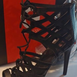 NWT Guess Heels